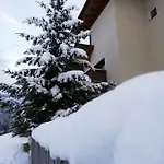 Апартаменты Nani Зёлль